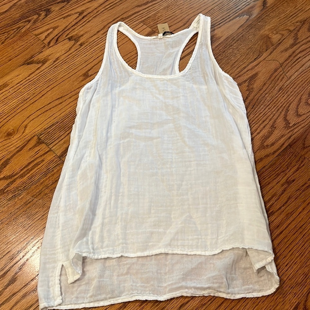 NWT Fèlicitè Woman’s White Tank Size 1